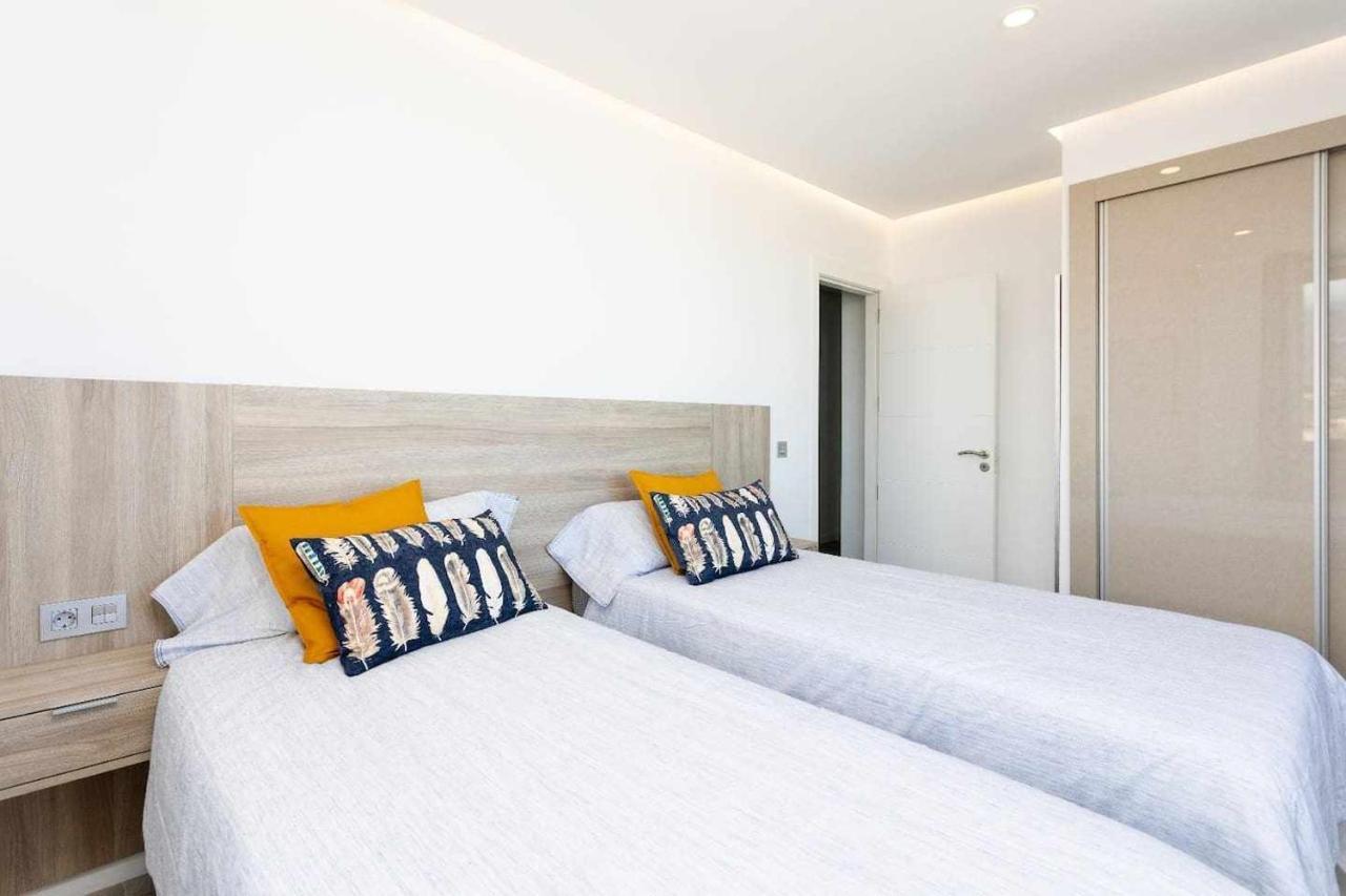 Ocean Garden Suite 1002 Penthouse With Seaviem Адехе Екстериор снимка